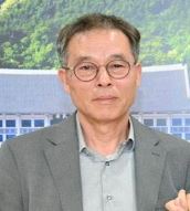 센터장사진